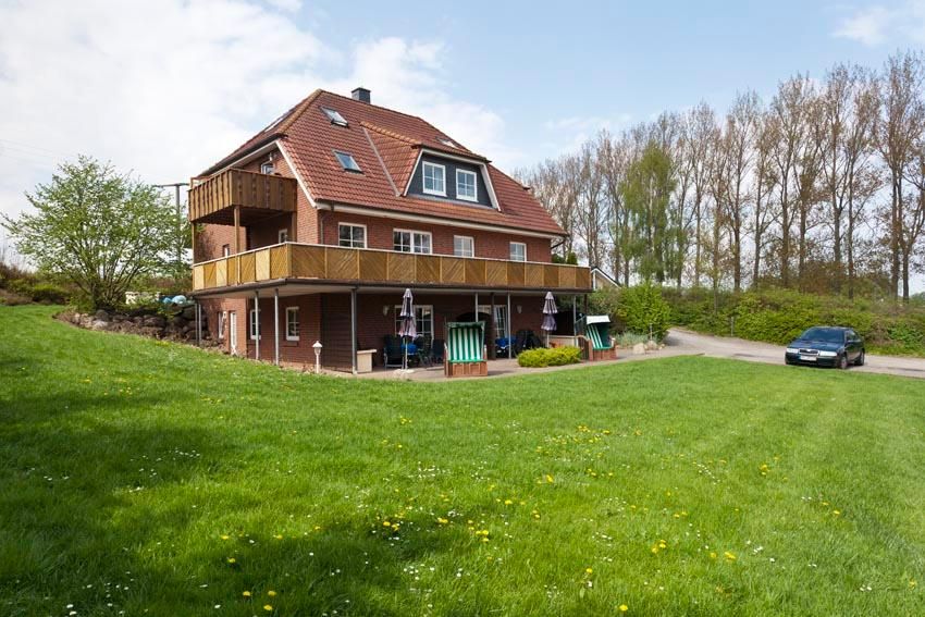 Ein Ferienhaus an der Ostsee von Außen.