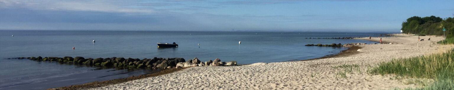 Naturbelassener Ostseestrand in Bliesdorf